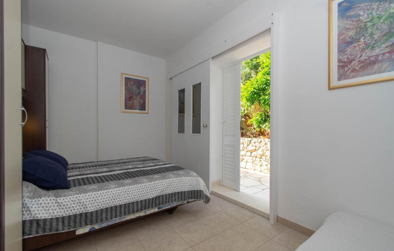 Apartments Valeria Zrnovo Bagian luar foto